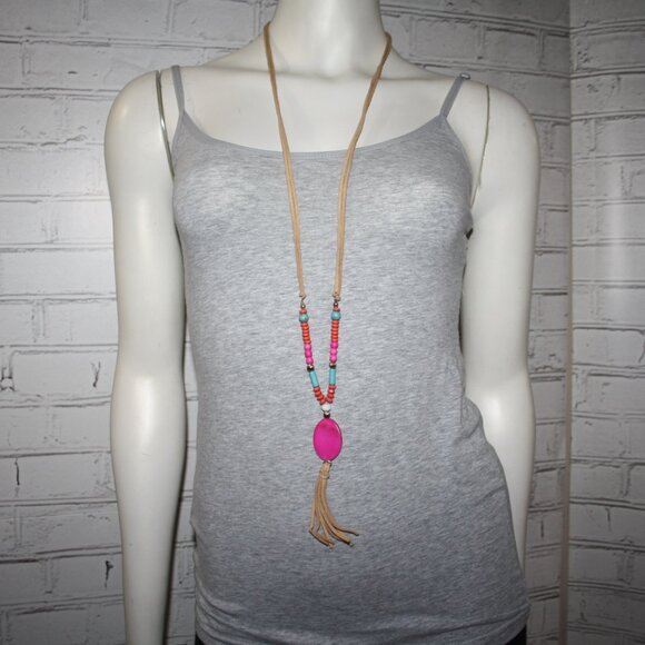 Beautiful tan necklace with hot pink, orange and turquoise beads and tassel - Picture 5 of 5